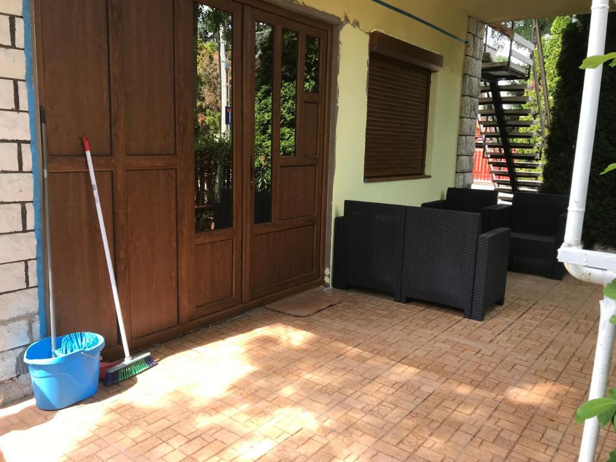 Edu Apartman Hajdúszoboszló Esterno foto