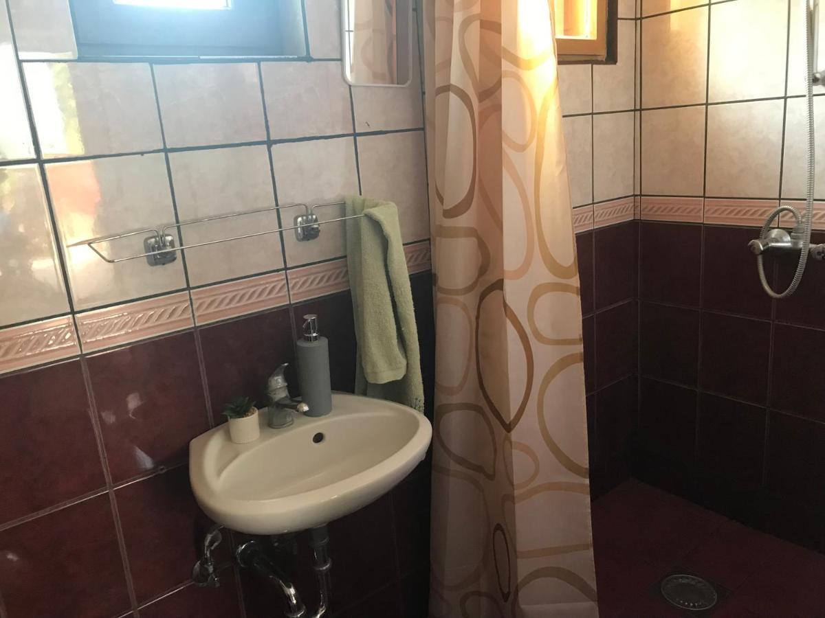 Edu Apartman Hajdúszoboszló Esterno foto